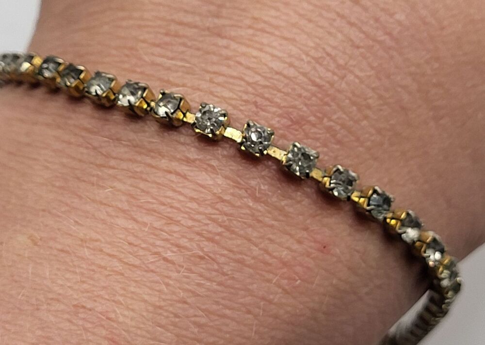 Antique Tennis Crystal Bracelet Box Clasp 7in